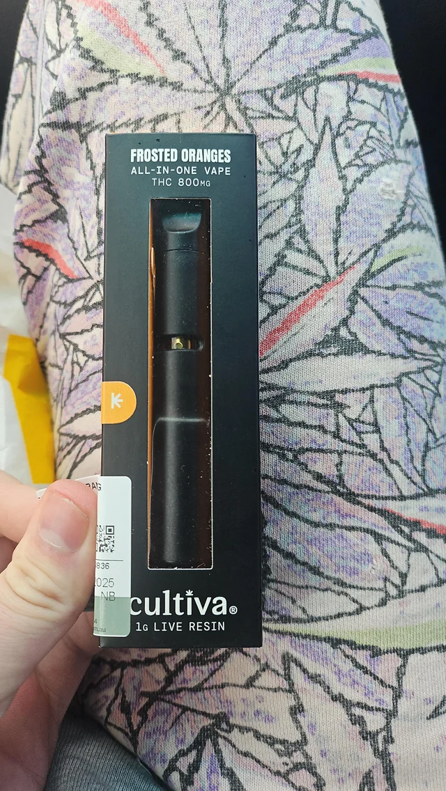 disposable-carts-coming-in-v0-vm7rzuy3bycf1 Cultiva All-in-One Live Resin Frosted Oranges